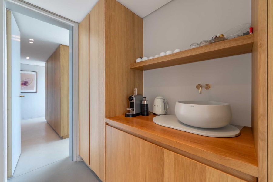 3 Bedroom Property for Sale in Camps Bay Western Cape